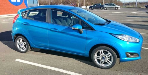 ford-fiesta-bleu-web.jpg